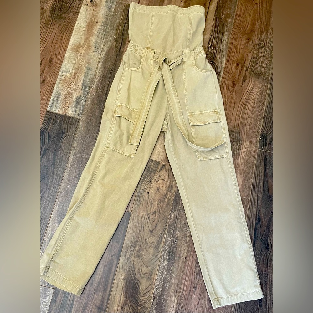 Fashion nova jumpsuit size small nwot